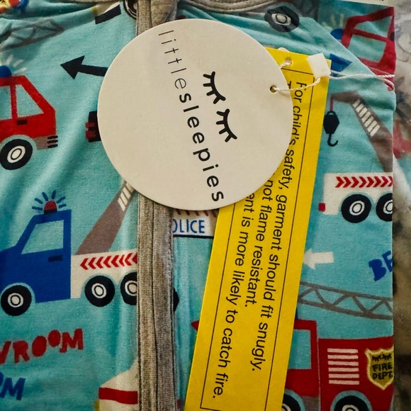 🔥🔥Little Sleepies 12/18 BUNDLE🔥🔥Conditions Range from NWT-Play Play! See pics - Picture 4 of 14